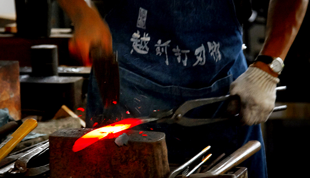 Echizen Uchihamono?superb craftspersonship shining in distinctive forging techniques and manual finishing